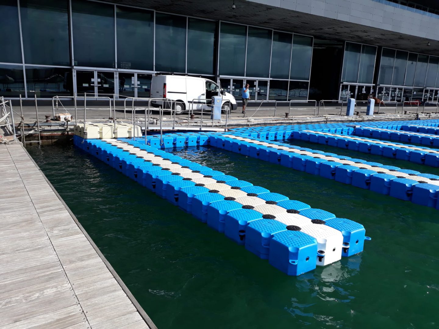 Guida la (giusto) prezzo per un pontile galleggiante - Candock Italia